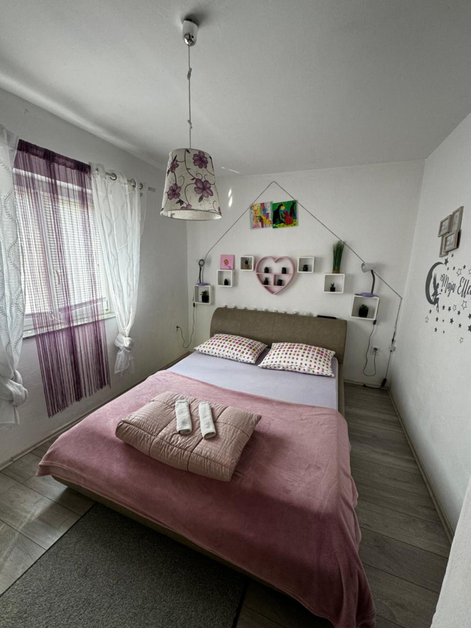 Apartment Danijela Сен Екстериор снимка