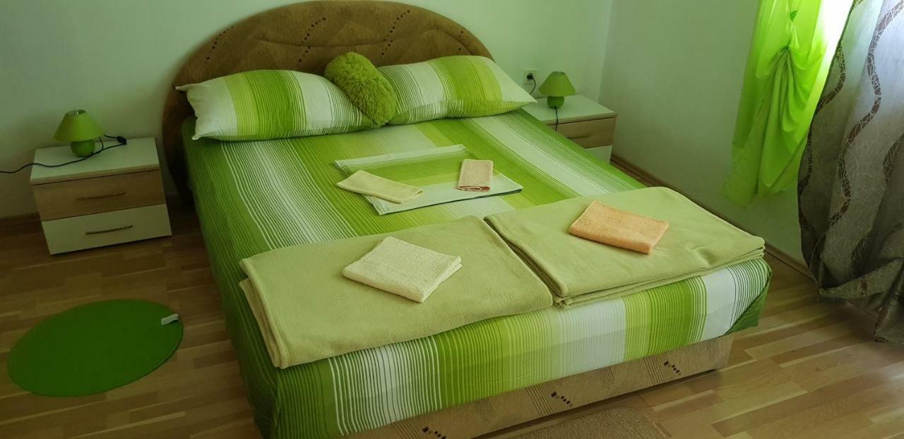 Apartment Danijela Сен Екстериор снимка